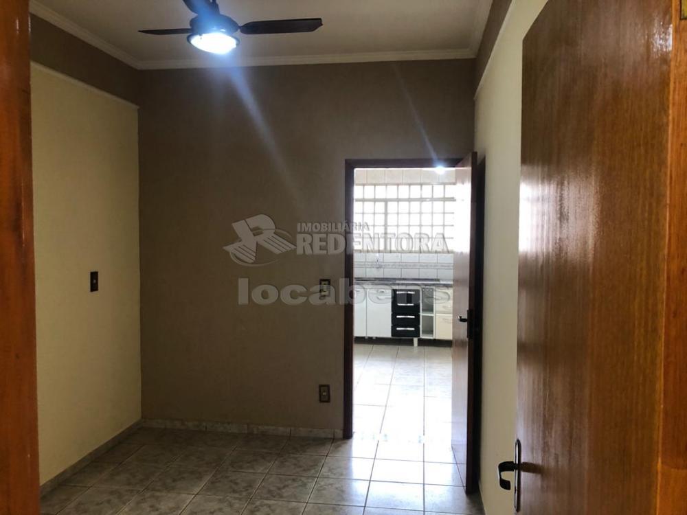 Alugar Casa / Padrão em São José do Rio Preto apenas R$ 2.500,00 - Foto 11