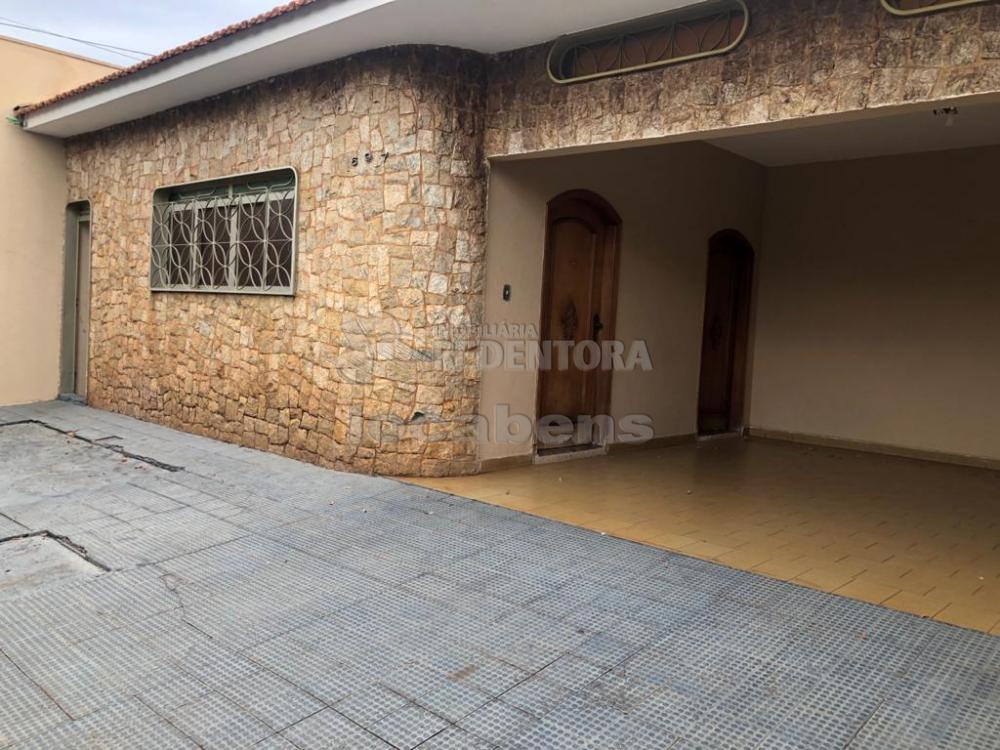 Alugar Casa / Padrão em São José do Rio Preto R$ 2.500,00 - Foto 1