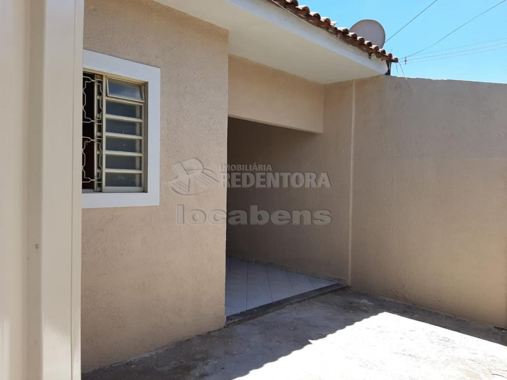 Comprar Casa / Padrão em São José do Rio Preto R$ 210.000,00 - Foto 3