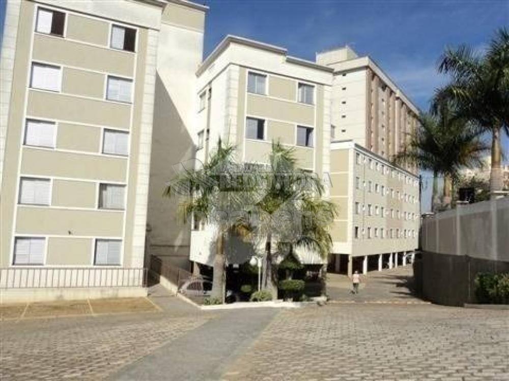Comprar Apartamento / Padrão em Campinas R$ 230.000,00 - Foto 1