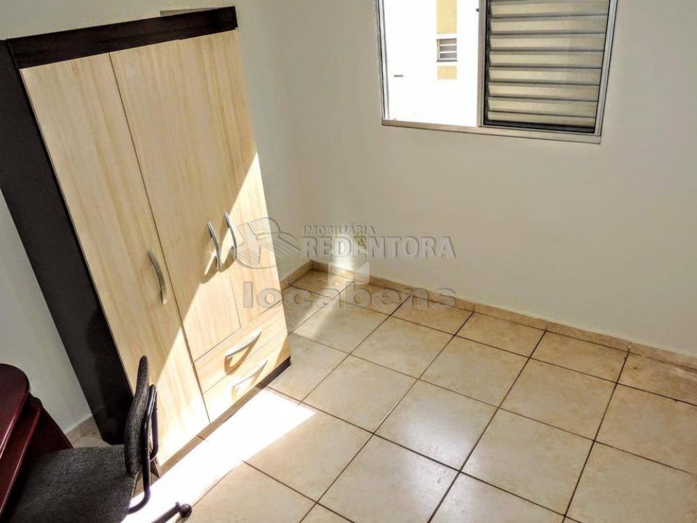 Comprar Apartamento / Padrão em Campinas R$ 230.000,00 - Foto 14