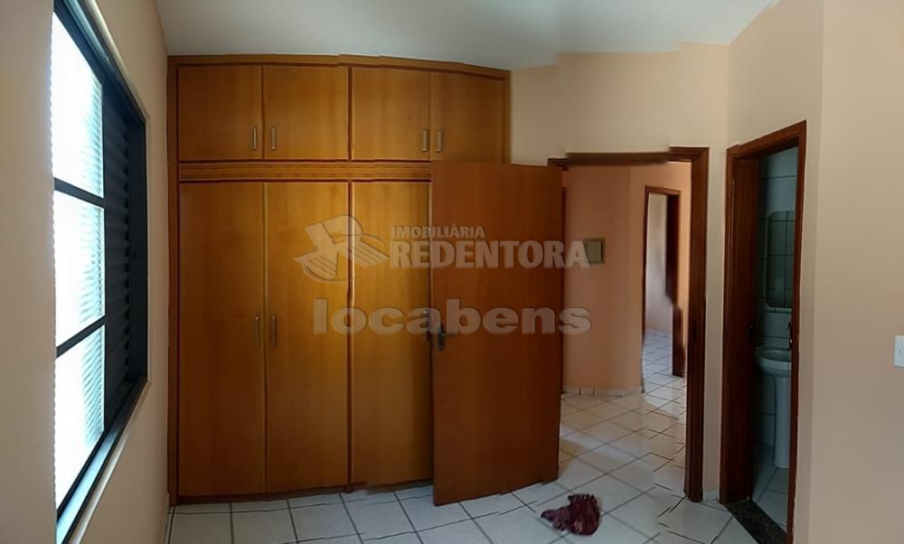 Alugar Apartamento / Padrão em São José do Rio Preto apenas R$ 700,00 - Foto 2