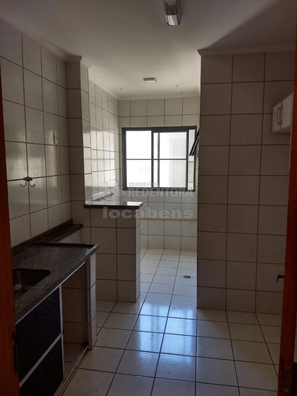 Alugar Apartamento / Padrão em São José do Rio Preto apenas R$ 700,00 - Foto 5