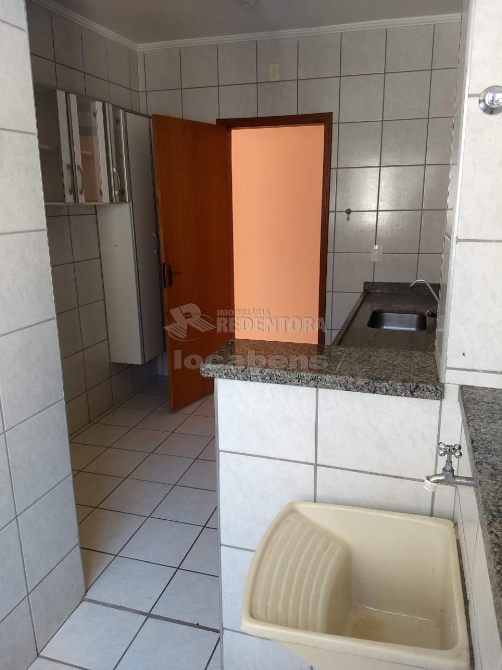 Alugar Apartamento / Padrão em São José do Rio Preto apenas R$ 700,00 - Foto 6