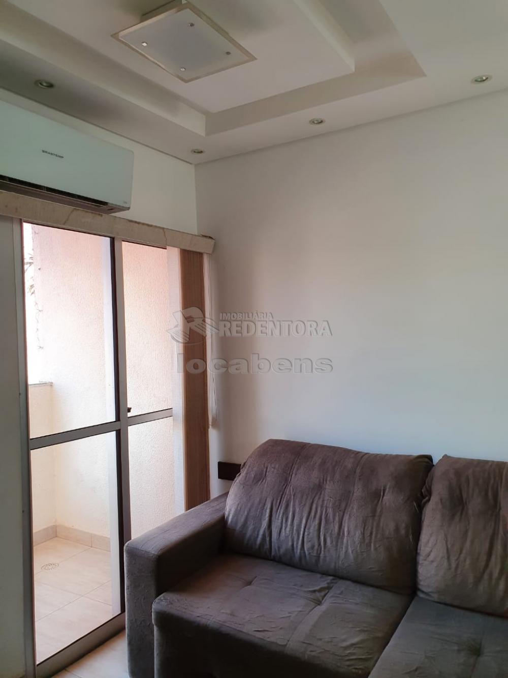Comprar Apartamento / Padrão em São José do Rio Preto R$ 245.000,00 - Foto 3