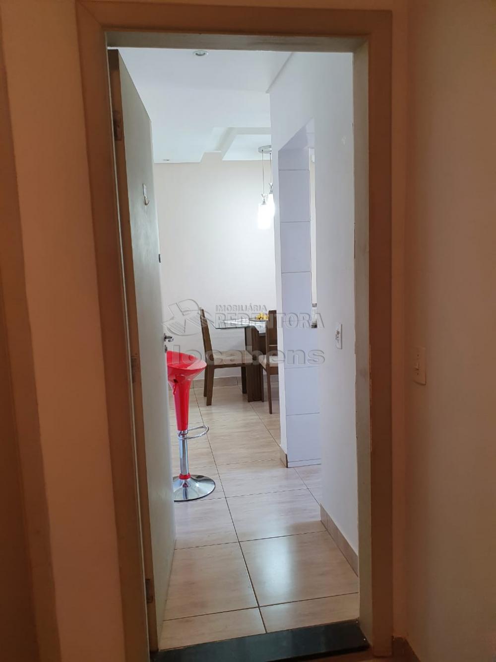 Comprar Apartamento / Padrão em São José do Rio Preto R$ 245.000,00 - Foto 10