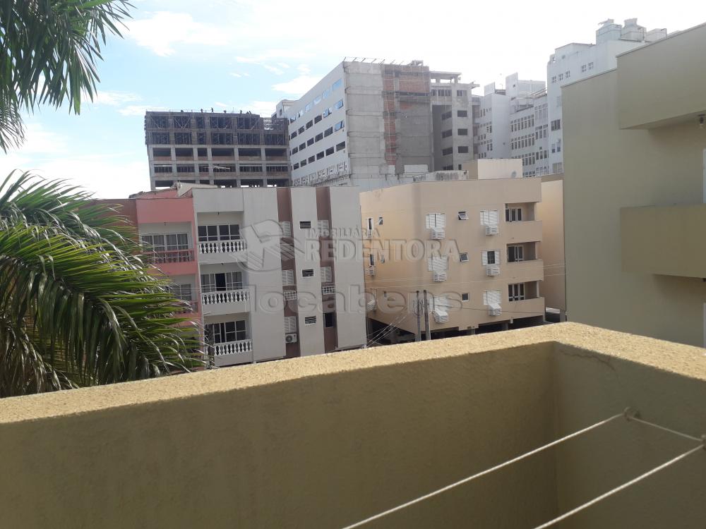 Alugar Apartamento / Padrão em São José do Rio Preto R$ 900,00 - Foto 4