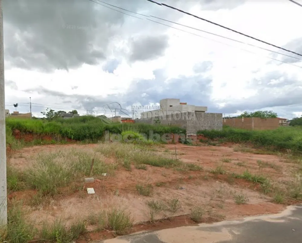 Comprar Terreno / Padrão em São José do Rio Preto R$ 110.000,00 - Foto 1