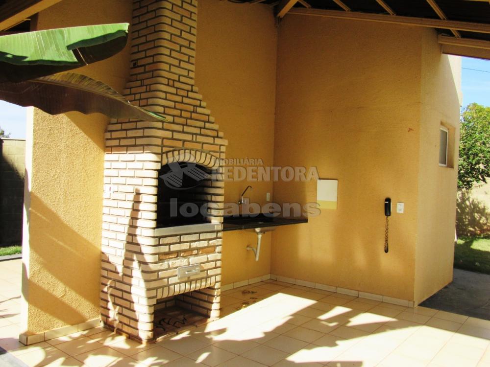 Comprar Apartamento / Padrão em São José do Rio Preto apenas R$ 240.000,00 - Foto 17