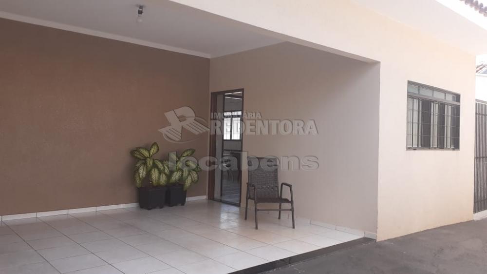 Comprar Casa / Padrão em São José do Rio Preto R$ 320.000,00 - Foto 3