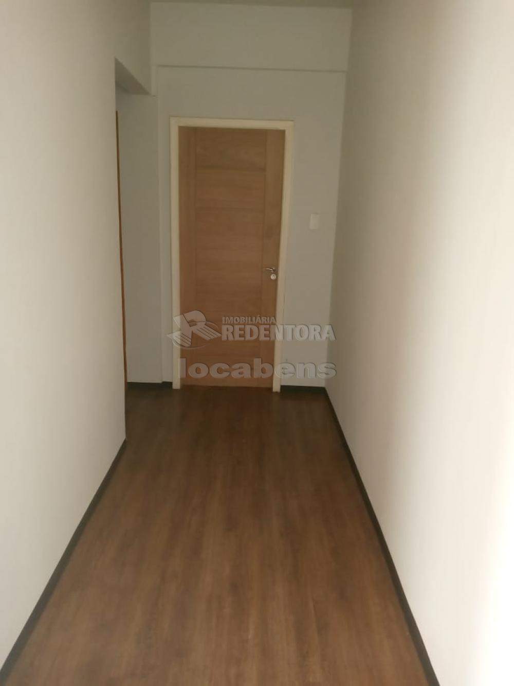Comprar Apartamento / Padrão em São José do Rio Preto R$ 270.000,00 - Foto 21