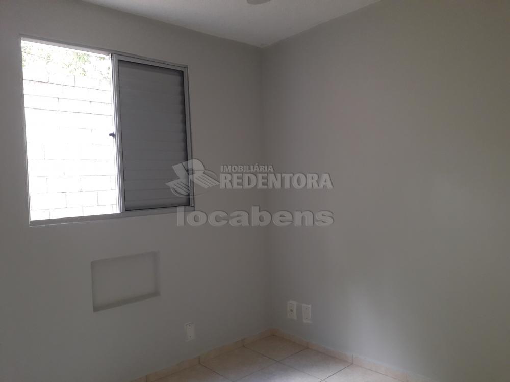 Alugar Apartamento / Padrão em São José do Rio Preto R$ 800,00 - Foto 7