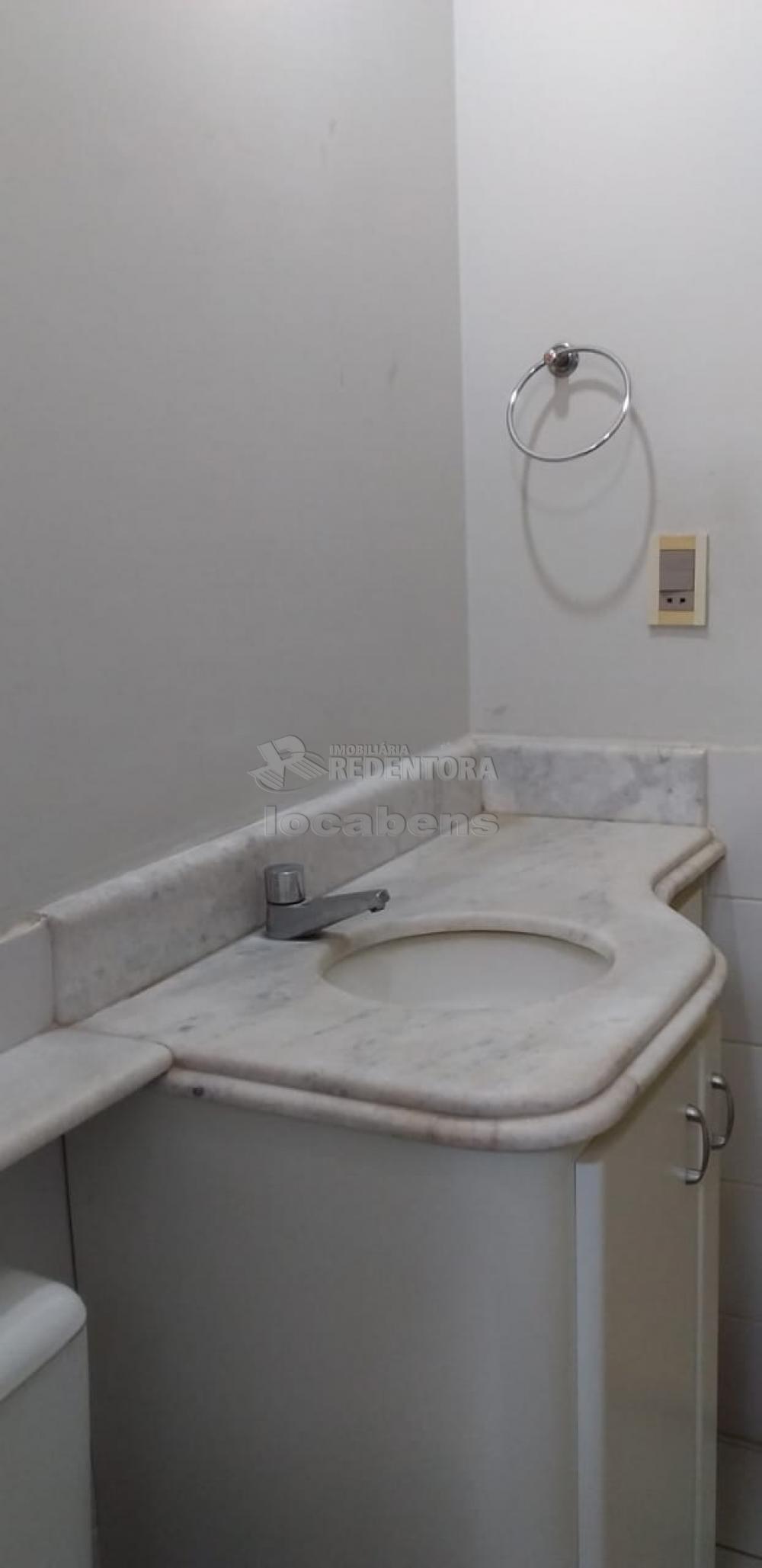 Comprar Apartamento / Padrão em São José do Rio Preto R$ 390.000,00 - Foto 15