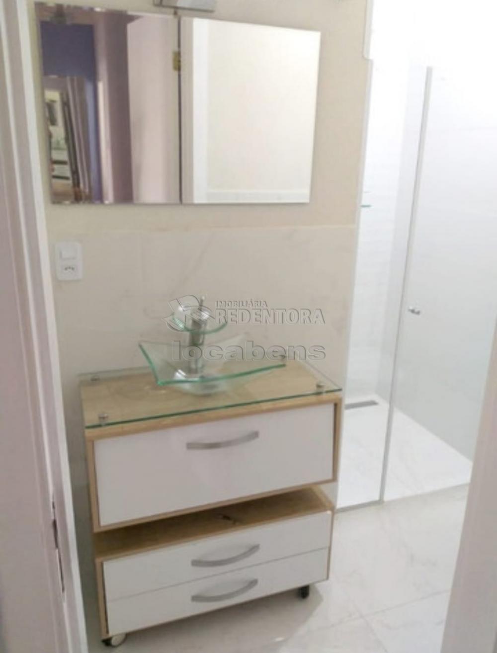 Comprar Apartamento / Padrão em São José do Rio Preto R$ 390.000,00 - Foto 12