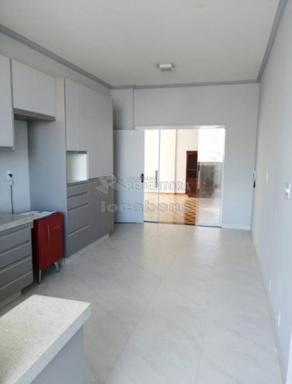 Comprar Apartamento / Padrão em São José do Rio Preto R$ 350.000,00 - Foto 16