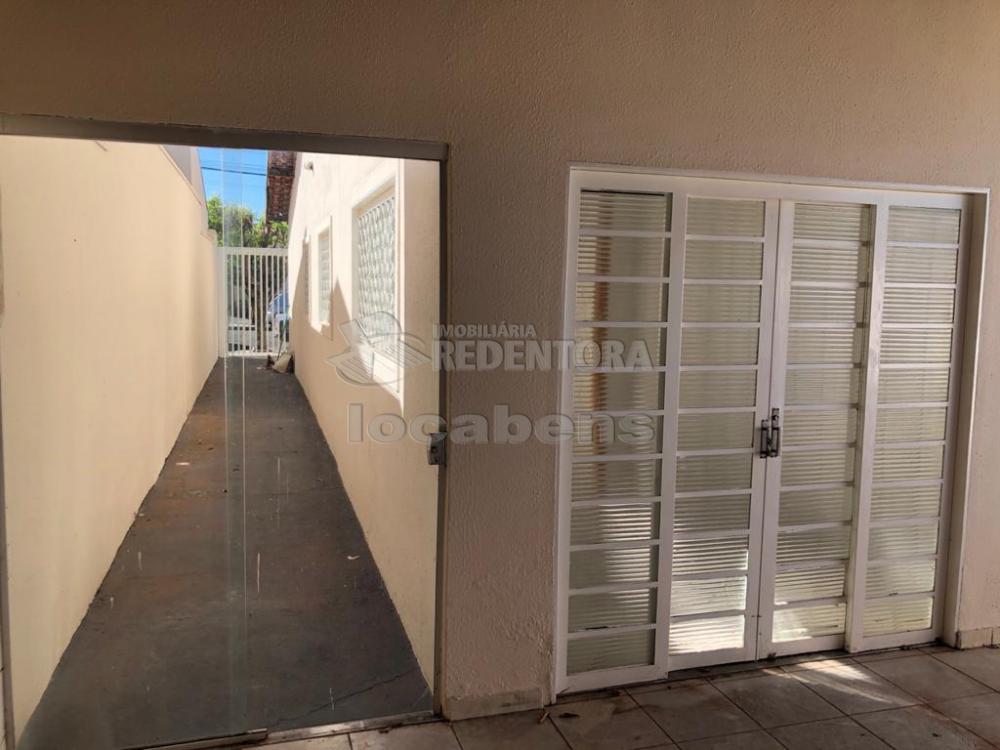 Comprar Casa / Padrão em São José do Rio Preto R$ 235.000,00 - Foto 23