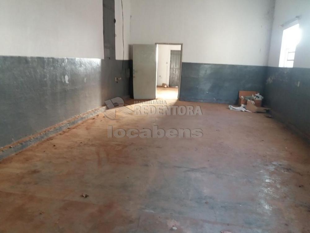 Alugar Casa / Padrão em Monte Aprazível R$ 700,00 - Foto 3