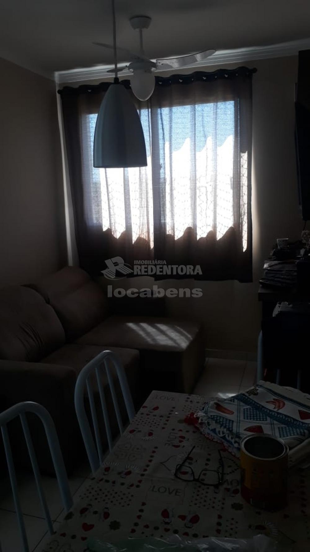 Comprar Apartamento / Padrão em São José do Rio Preto apenas R$ 180.000,00 - Foto 2