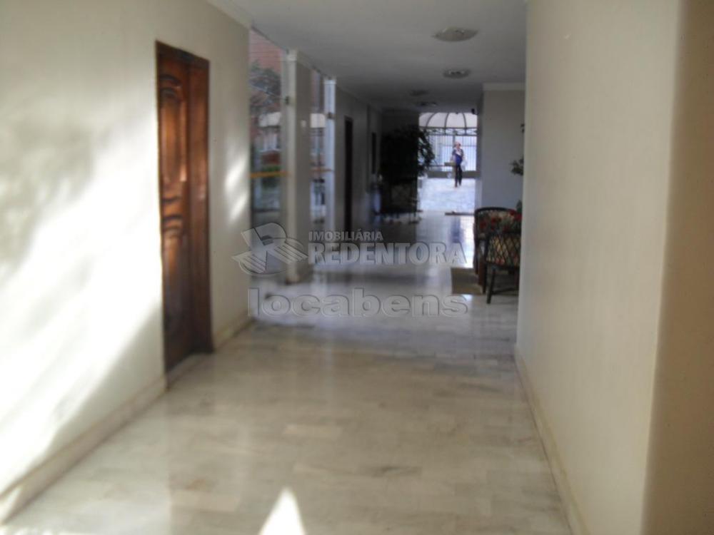 Alugar Apartamento / Padrão em São José do Rio Preto apenas R$ 800,00 - Foto 3