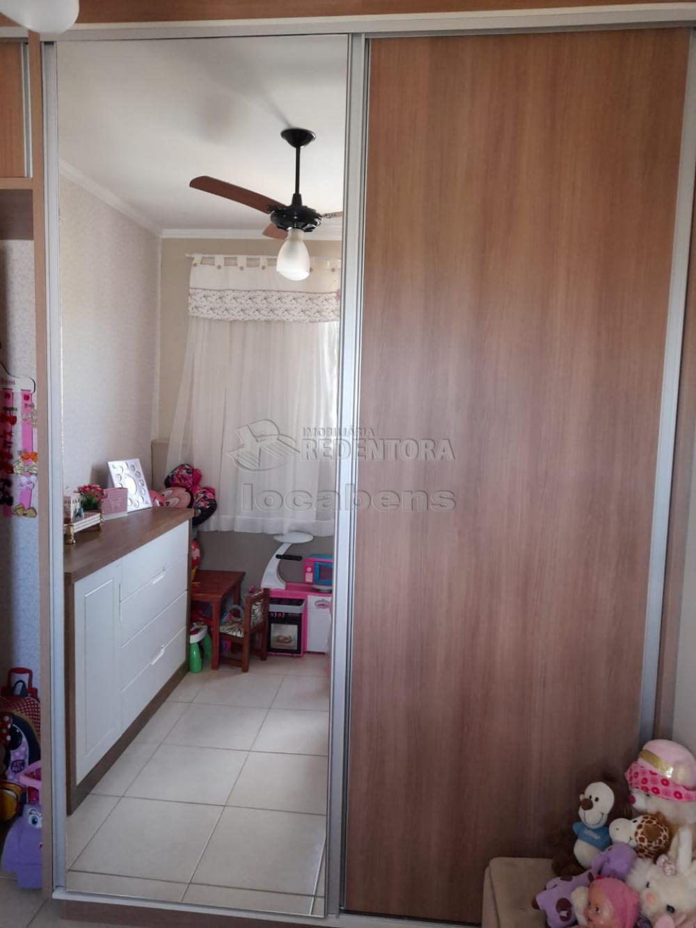 Alugar Apartamento / Padrão em São José do Rio Preto R$ 800,00 - Foto 8