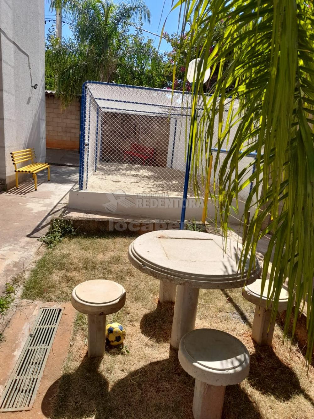 Alugar Apartamento / Padrão em São José do Rio Preto R$ 800,00 - Foto 25