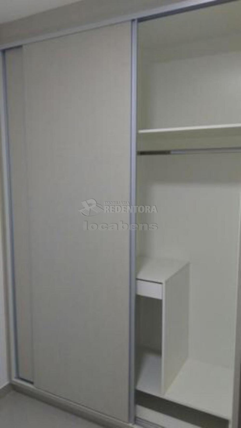 Comprar Apartamento / Padrão em São José do Rio Preto R$ 440.000,00 - Foto 5