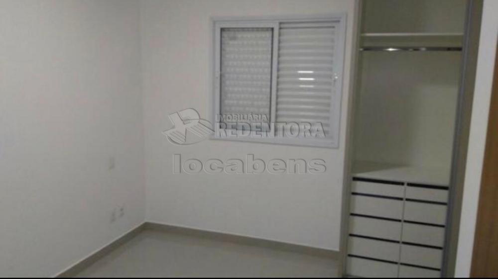 Comprar Apartamento / Padrão em São José do Rio Preto R$ 440.000,00 - Foto 3