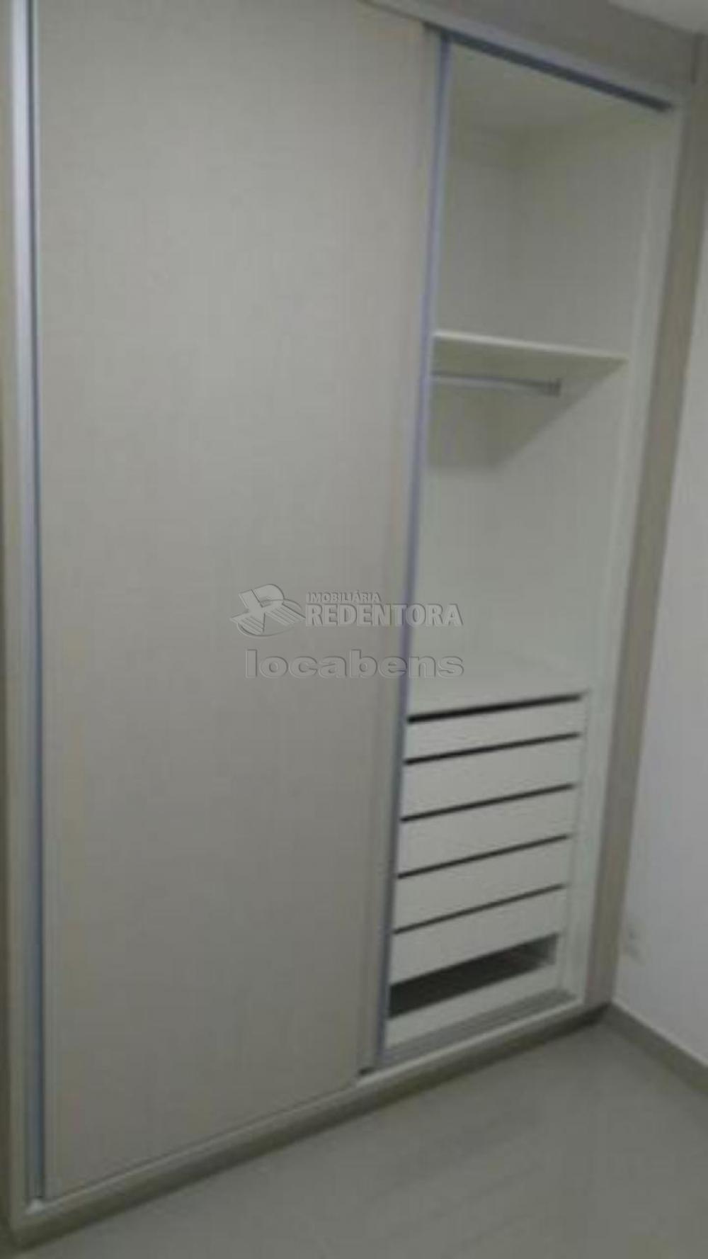 Comprar Apartamento / Padrão em São José do Rio Preto R$ 440.000,00 - Foto 7