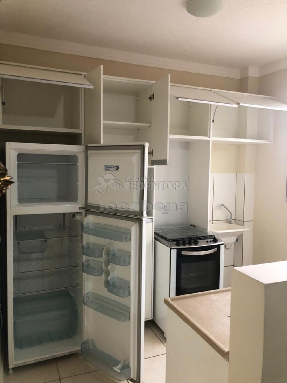 Alugar Apartamento / Padrão em São José do Rio Preto R$ 1.400,00 - Foto 5