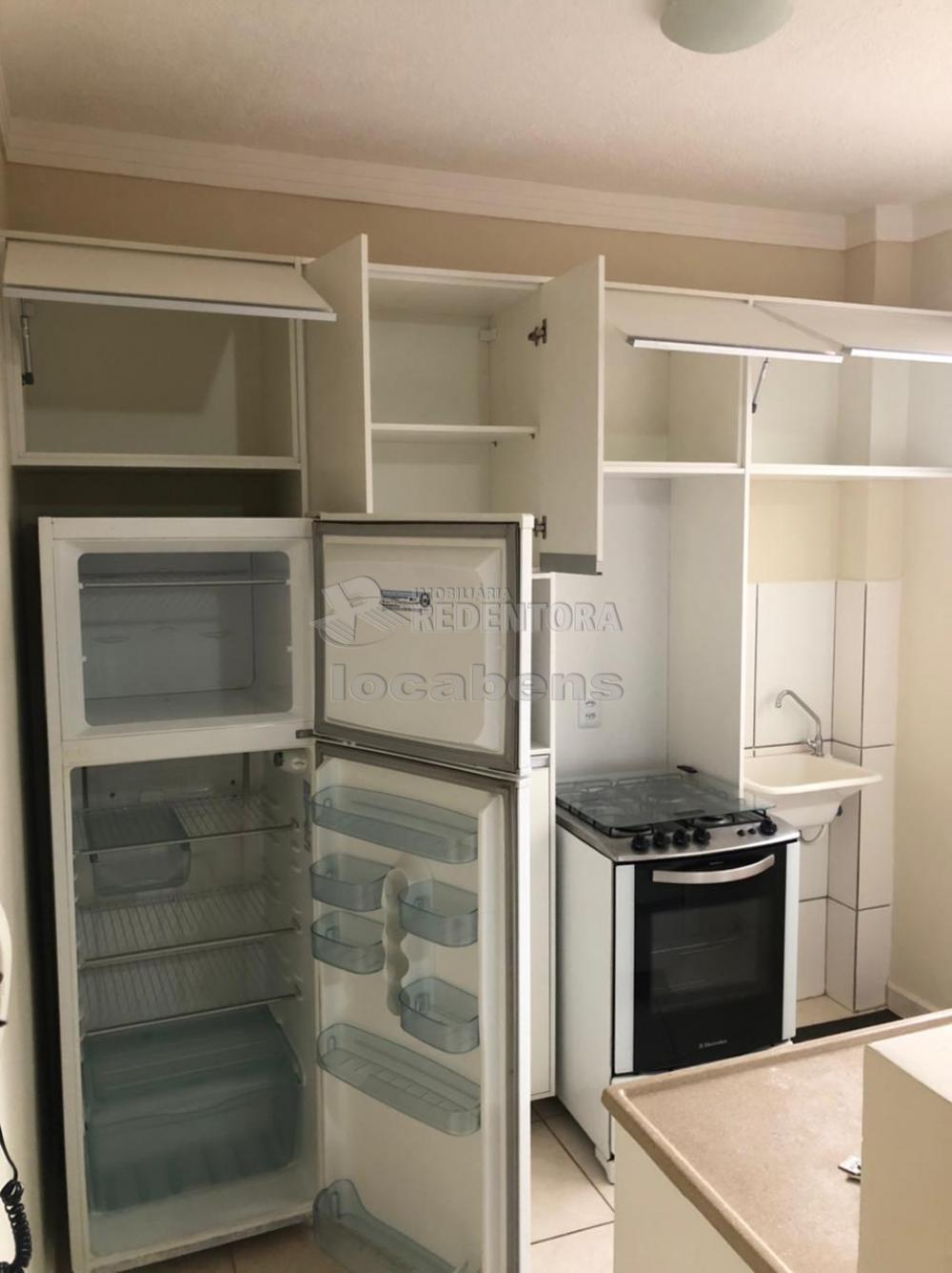 Alugar Apartamento / Padrão em São José do Rio Preto R$ 1.400,00 - Foto 6