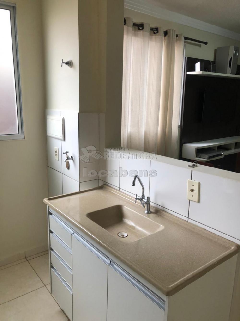 Alugar Apartamento / Padrão em São José do Rio Preto R$ 1.400,00 - Foto 9