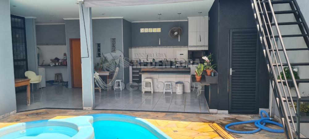 Comprar Casa / Padrão em São José do Rio Preto R$ 860.000,00 - Foto 14