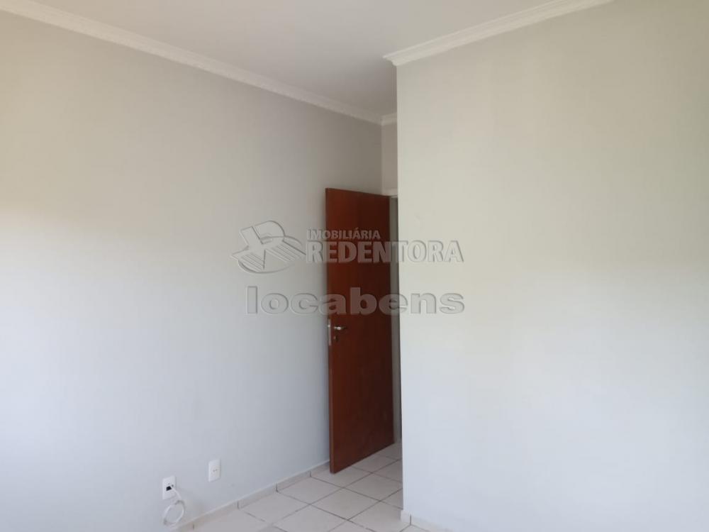 Comprar Apartamento / Padrão em São José do Rio Preto apenas R$ 150.000,00 - Foto 2