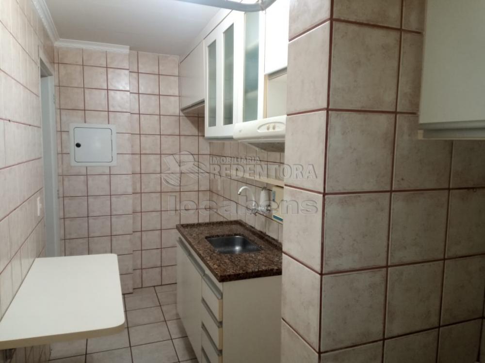 Comprar Apartamento / Padrão em São José do Rio Preto R$ 150.000,00 - Foto 8