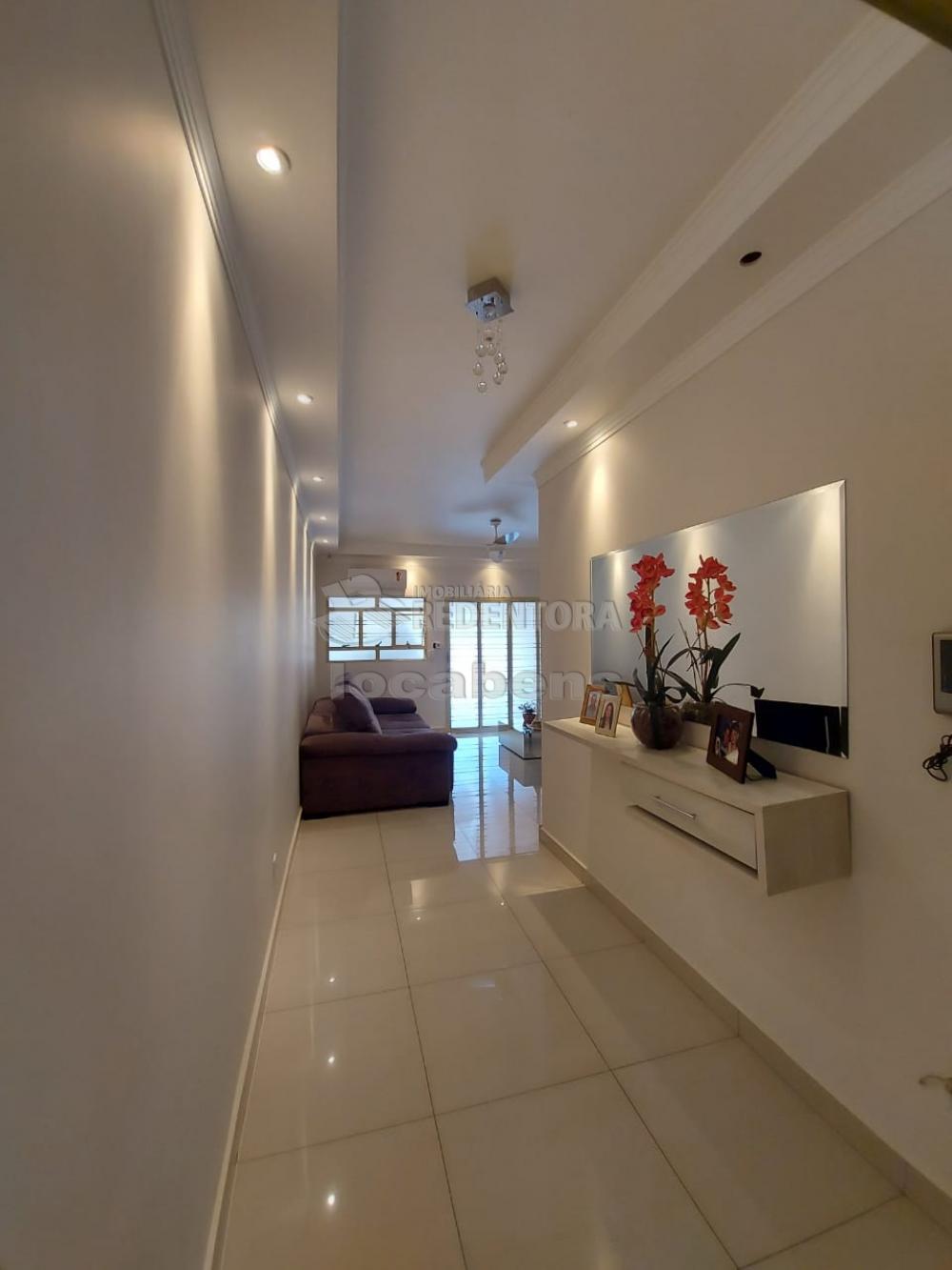 Comprar Casa / Padrão em São José do Rio Preto R$ 470.000,00 - Foto 2