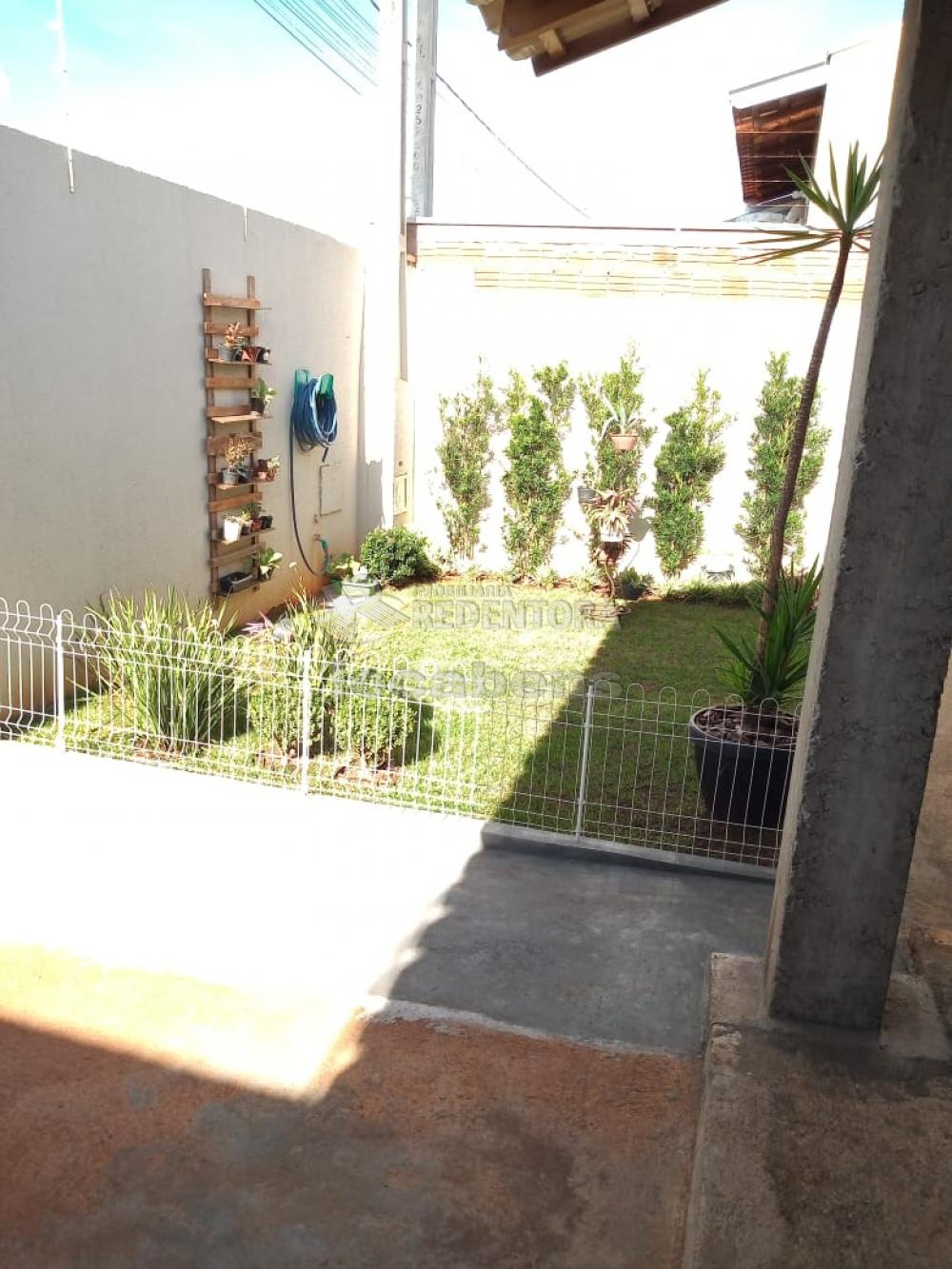 Comprar Casa / Padrão em São José do Rio Preto R$ 285.000,00 - Foto 1