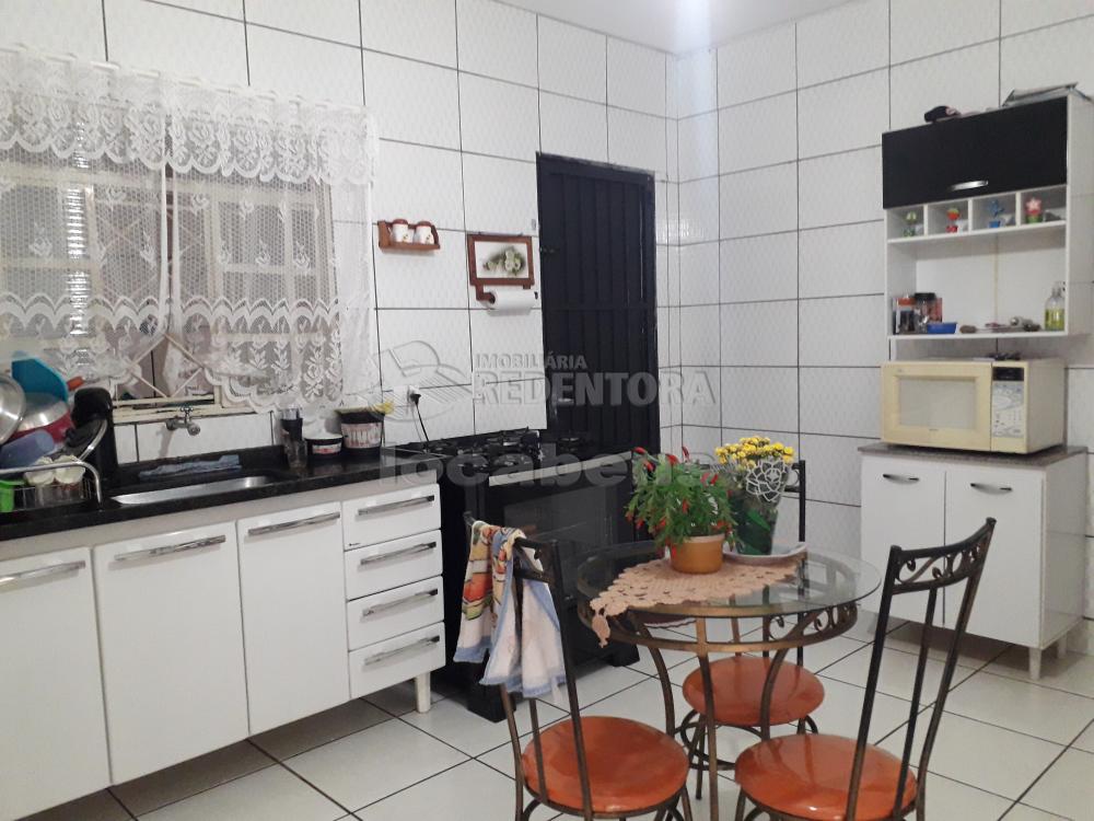 Comprar Casa / Padrão em São José do Rio Preto R$ 185.000,00 - Foto 4
