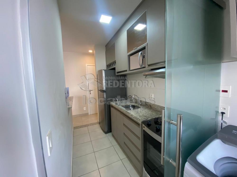 Alugar Apartamento / Padrão em São José do Rio Preto R$ 2.600,00 - Foto 11