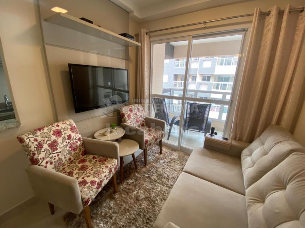 Alugar Apartamento / Padrão em São José do Rio Preto R$ 2.600,00 - Foto 9