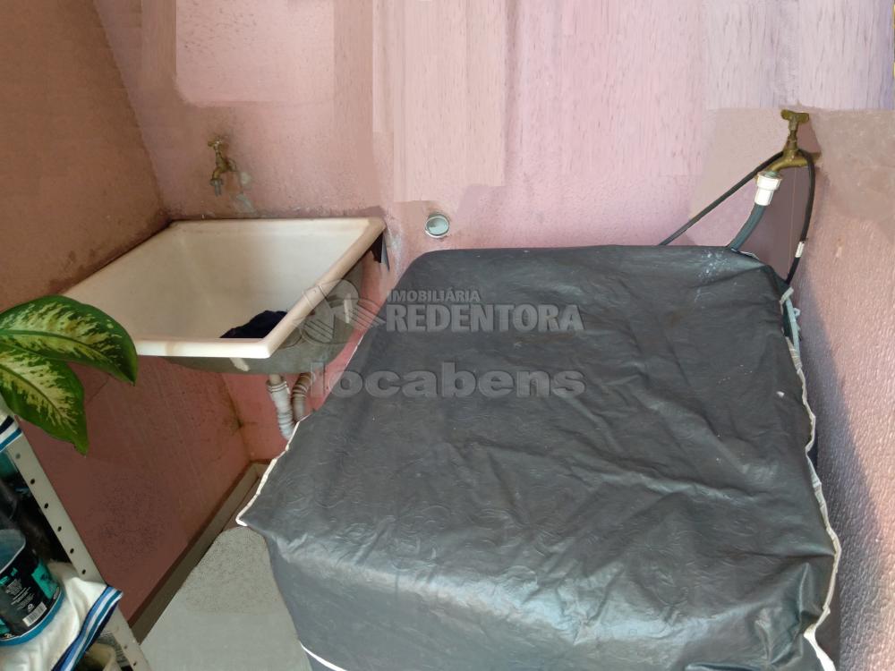 Alugar Apartamento / Padrão em São José do Rio Preto R$ 800,00 - Foto 16