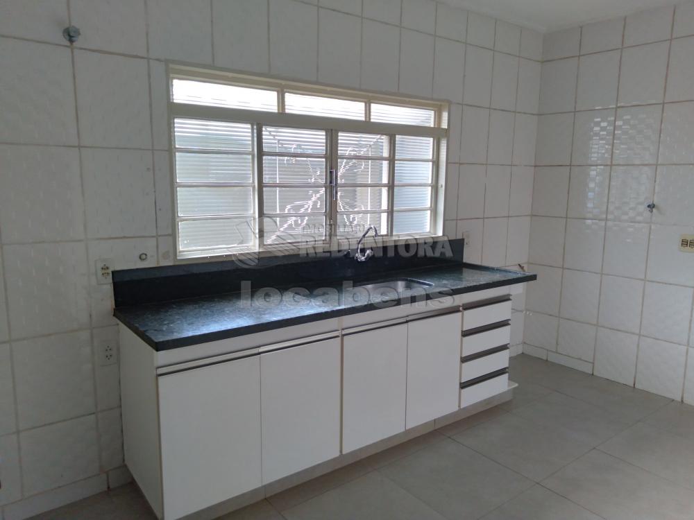 Alugar Casa / Padrão em São José do Rio Preto R$ 1.600,00 - Foto 20