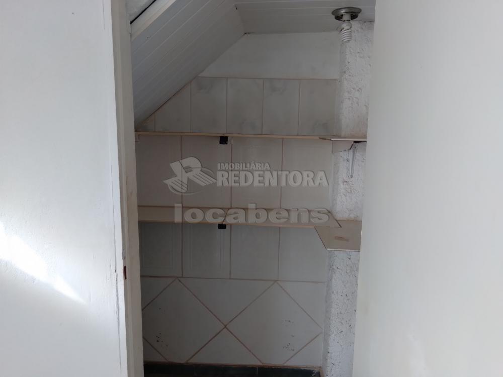 Alugar Casa / Padrão em São José do Rio Preto R$ 1.600,00 - Foto 24