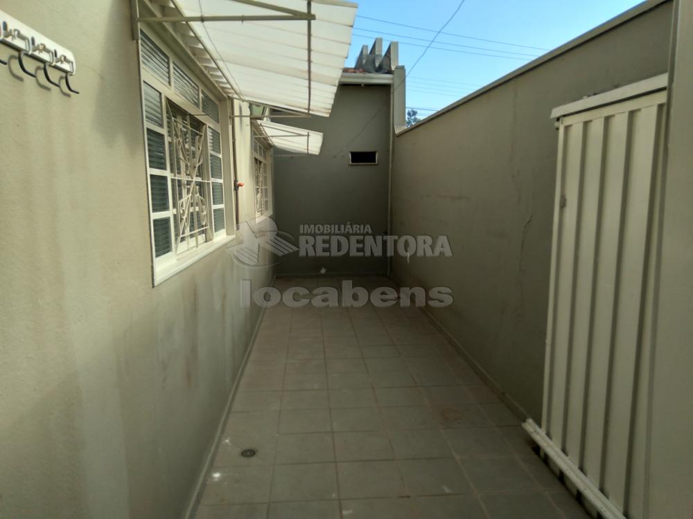 Alugar Casa / Padrão em São José do Rio Preto R$ 1.600,00 - Foto 30