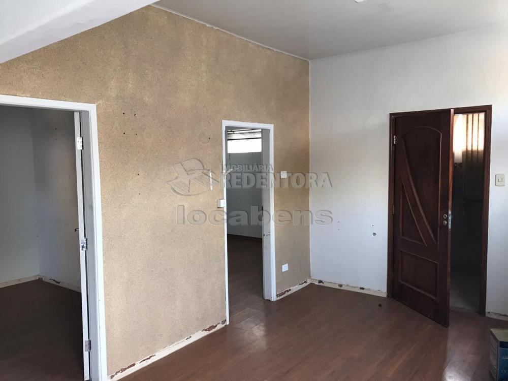 Comprar Comercial / Casa Comercial em São José do Rio Preto R$ 310.000,00 - Foto 6