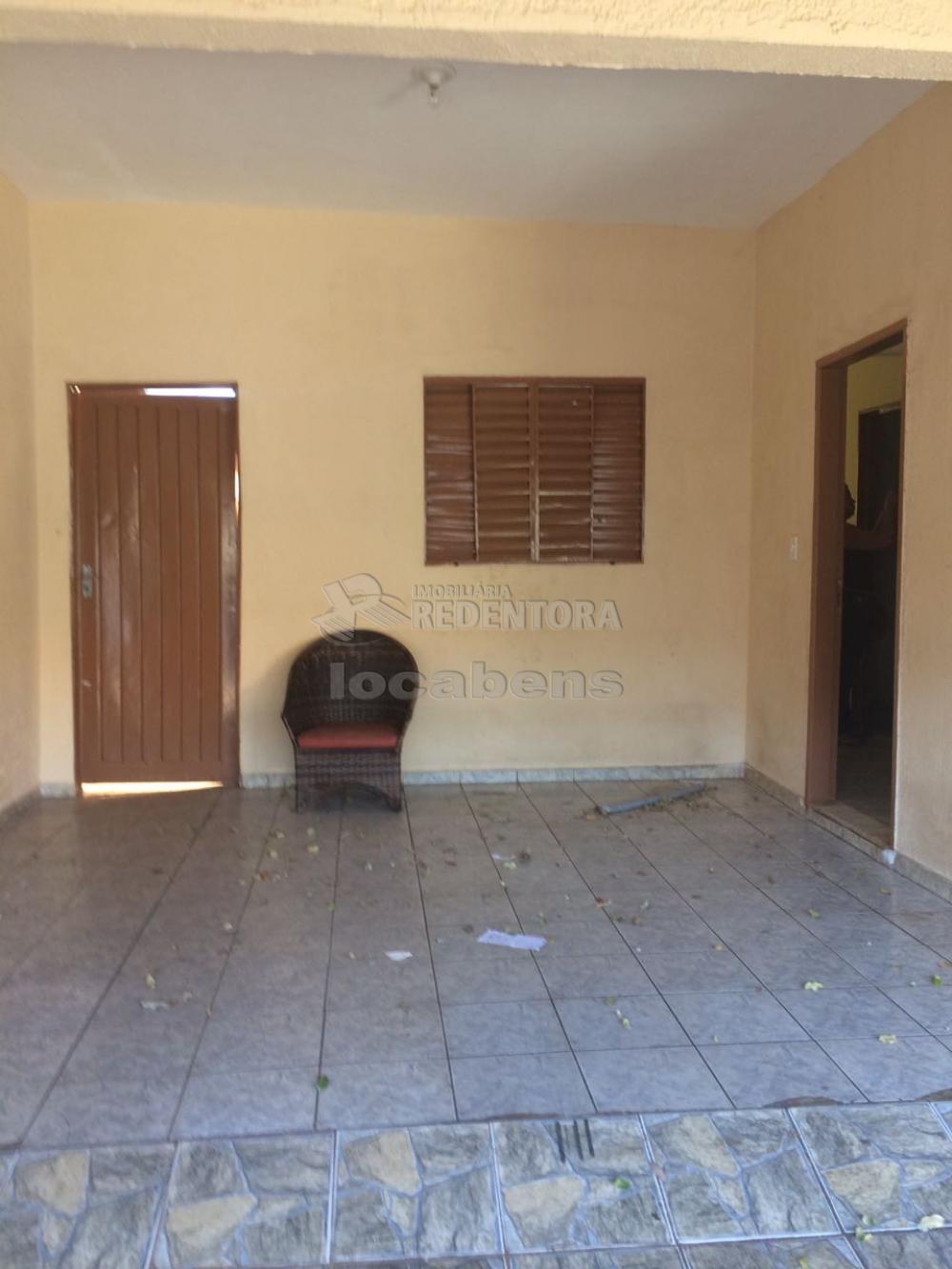 Comprar Casa / Padrão em São José do Rio Preto R$ 190.000,00 - Foto 1