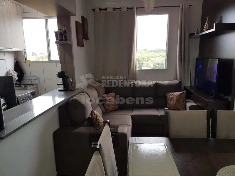 Alugar Apartamento / Padrão em São José do Rio Preto R$ 900,00 - Foto 5