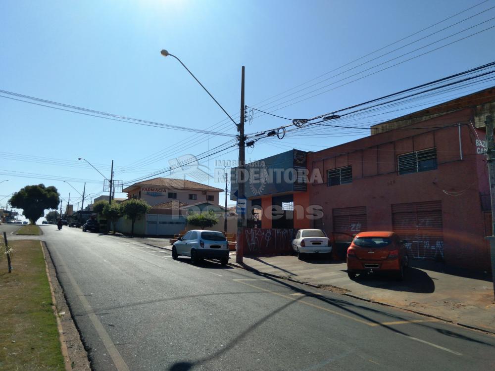 Alugar Comercial / Salão em São José do Rio Preto R$ 2.000,00 - Foto 2