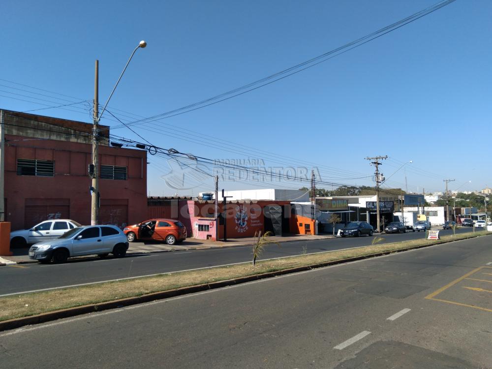 Alugar Comercial / Salão em São José do Rio Preto apenas R$ 2.000,00 - Foto 3