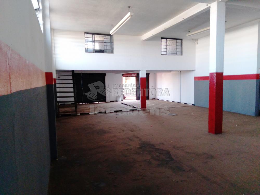 Alugar Comercial / Salão em São José do Rio Preto R$ 2.000,00 - Foto 15