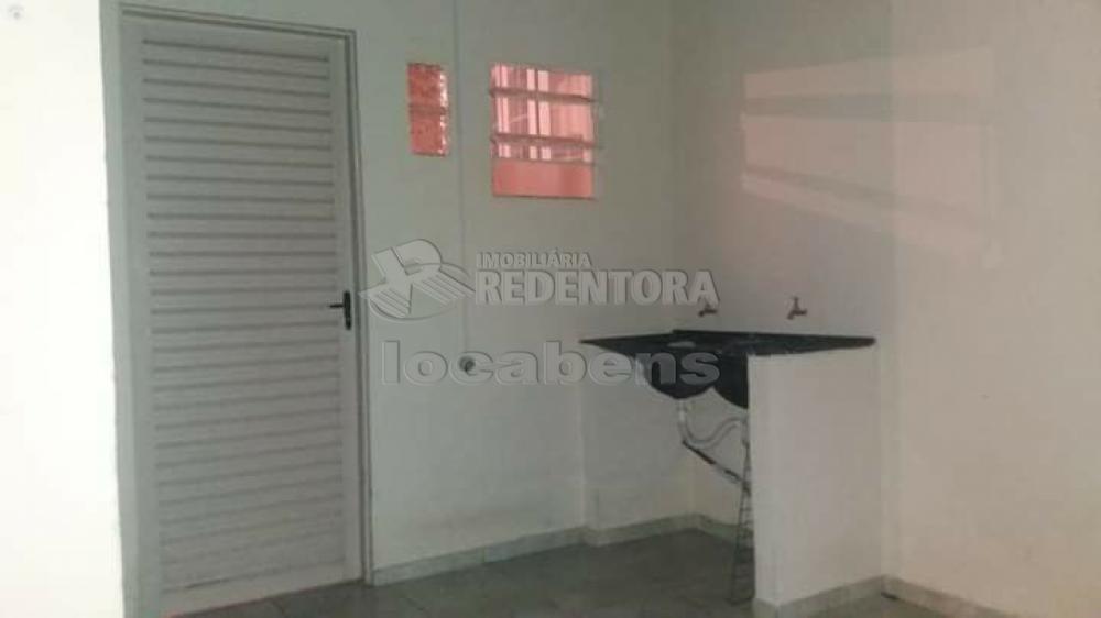 Comprar Casa / Padrão em São José do Rio Preto R$ 180.000,00 - Foto 8